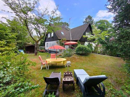 Hausansicht vom Garten2 - 