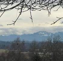Geräumiges Mehrfamilienhaus mit Balkon und Terrassen in Rott am Inn