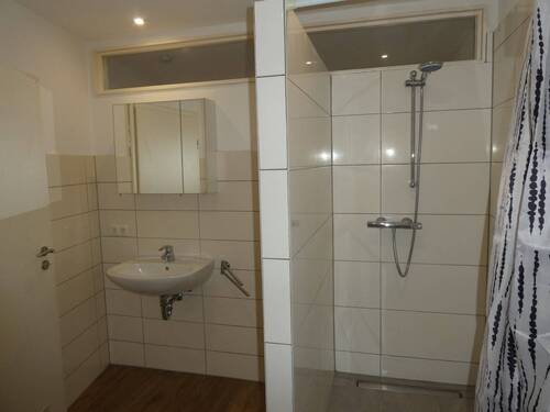 Badezimmer im Obergeschoss - 