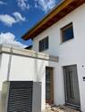 Außen DH links.jpg - Doppelhaushälfte im Ortskern - 2.150,00 EUR Kaltmiete, ca.  128,60 m² Wohnfläche