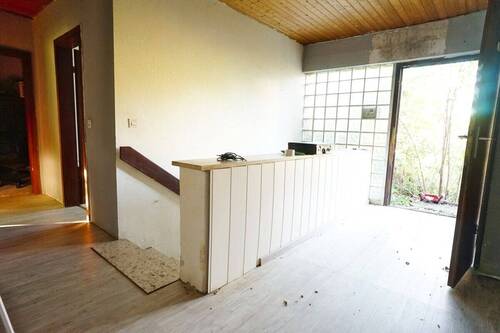 Eingangsbereich - 6 Zimmer Einfamilienhaus zum Kaufen in 