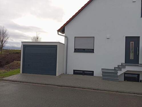 Bild 2 - 7 Zimmer Doppelhaushälfte zur Miete in Crailsheim