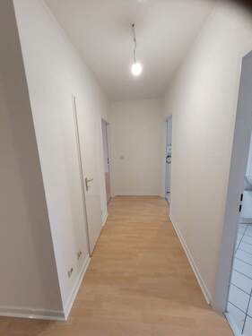 Einblick Flur Bild 3 - 