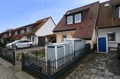 Vorderseite - 4 Zimmer Reihenendhaus in Barleben