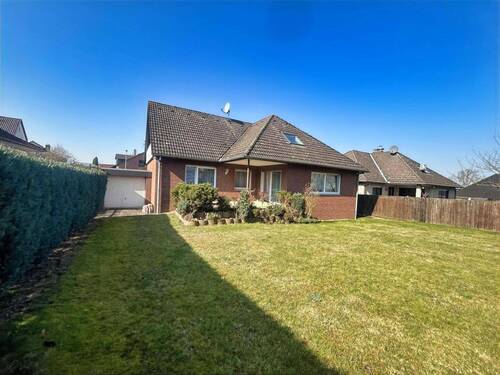 Rückansicht - 4 Zimmer Einfamilienhaus in Seelze