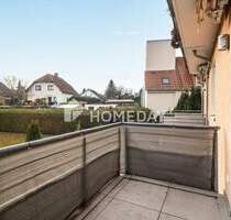 Bezugsfreie 2-Zimmer-Wohnung mit Balkon, Keller, Einbauküche und Tiefgaragenplatz - Bannewitz