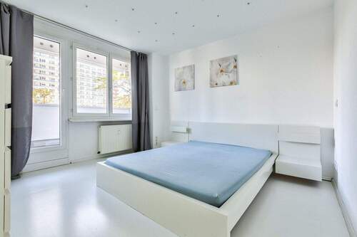 Potenzielles Schlafzimmer mit Zugang zur Ostloggia - 