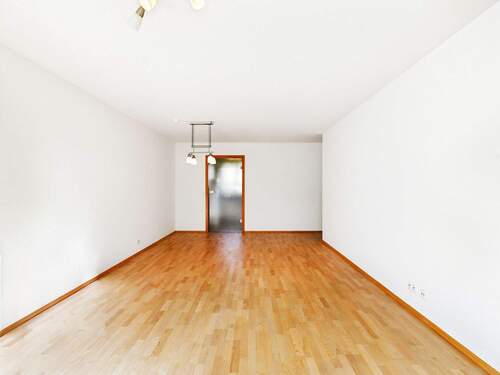 Wohn-/Esszimmer - Etagenwohnung mit 66,00 m&sup2; in Ludwigsburg zum Kaufen