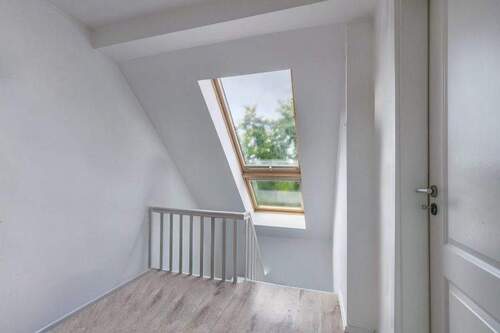 Diele OG - Mehrfamilienhaus, Wohnhaus mit 168,00 m&sup2; in Köln zum Kaufen