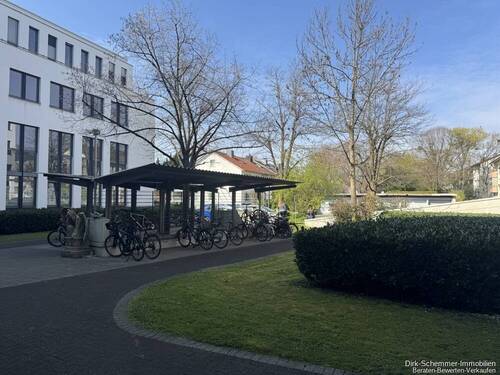 Zugang über Innenhof - Bürofläche - 3.690,00&nbsp;EUR Kaltmiete,