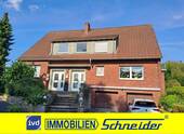Frontansicht - Zweifamilienhaus in ruhiger Lage und großzügigem Grundstück