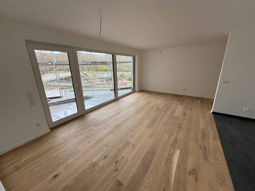 3 - 4 Zimmer Etagenwohnung in Eppstein
