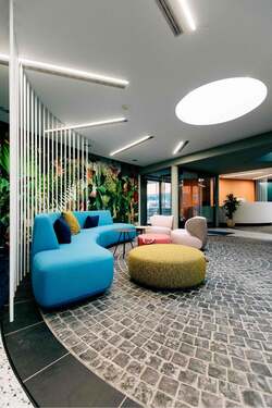 Eingang Lounge - 