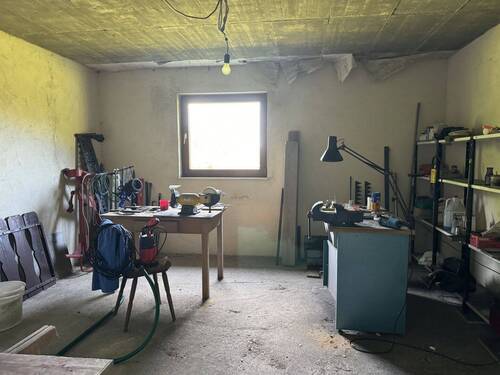 Lagerraum unter der Garage (2).JPG - 