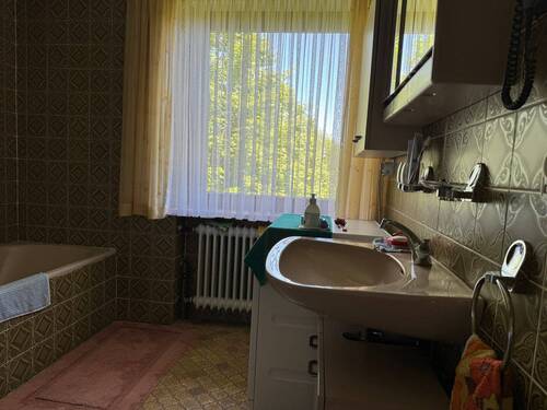 EG Badezimmer (2).JPG - 