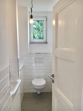 WC - 