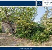 Tolles Entwicklungspotential auf großem (Bau-) Eck-Grundstück mit Zweifamilienhaus in Berlin Rudow