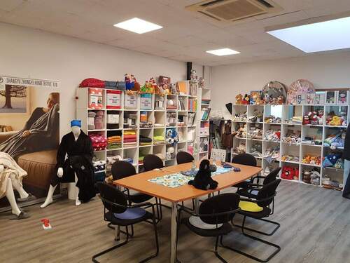 Ausstellungsraum 1 / Büro 4 - 