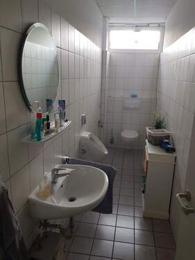 Raum 1. WC - 