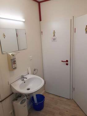 Raum 3. WC - 