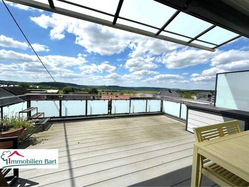schöne Weitsicht - SOFORT BEZUGSFERTIG! SICHT NACH LUXEMBURG! 120 M² WOHNUNG MIT GARTEN UND GARAGE