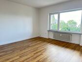 Schlafzimmer 1 - 3 Zimmer Etagenwohnung in Trier