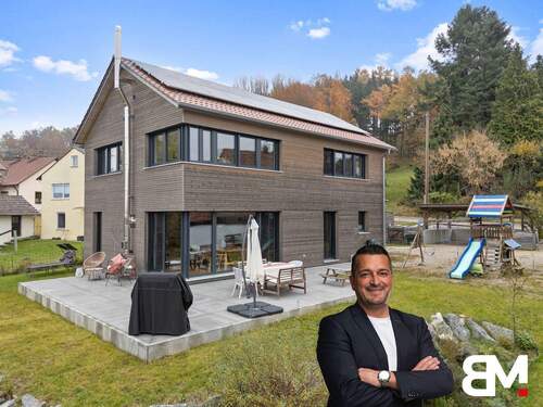 Außenansicht 1 - Design trifft Nachhaltigkeit: Architekten-Holzhaus im Passivhausstandard mit Panoramablick