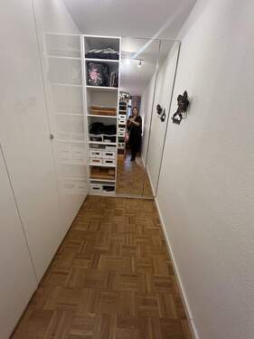 Begehbarer Kleiderschrank - 