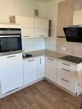 Einbauküche - 1 Zimmer Etagenwohnung in Bitterfeld-Wolfen