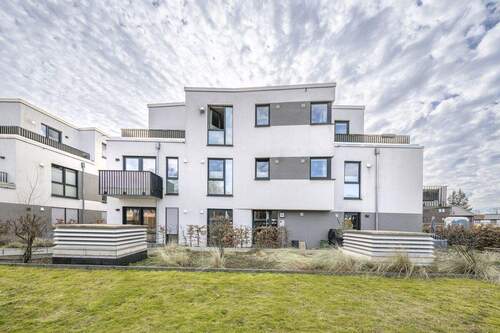 Gebäude - 3 Zimmer Etagenwohnung in Hamburg