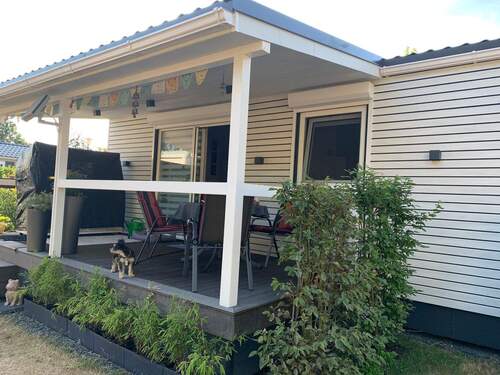 Überdachte Terrasse - 