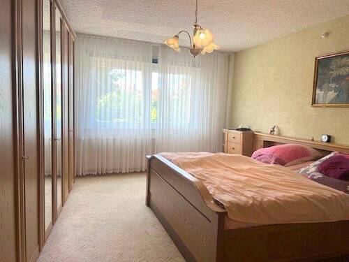 Schlafzimmer - Einfamilienhaus mit 200,00 m² in Güstrow zum Kaufen