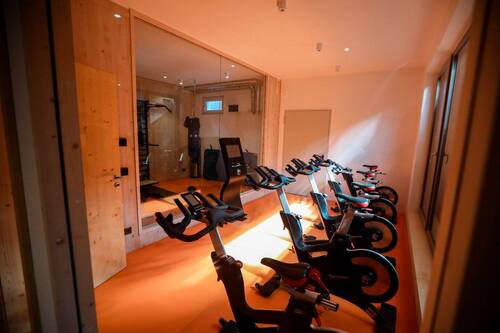 Fitnessstudio - Büro in Kösching