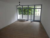 Blick zum Balkon (leer) - 