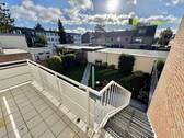 Blick vom Balkon in den Garten - Mehrfamilienhaus, Wohnhaus mit 178,00 m² in Eschweiler / Dürwiß zum Kaufen