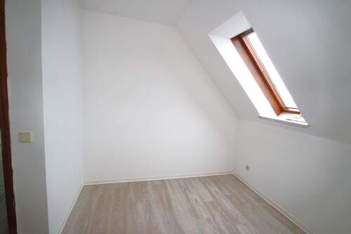 Das zweite Schlafzimmer im DG - 