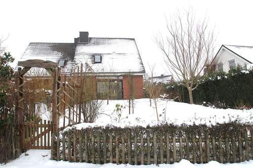 Die Doppelhaushälfte mit eigenem Garten - Einziehen & wohlfühlen - Modernisierte Doppelhaushälfte in ruhiger Lage