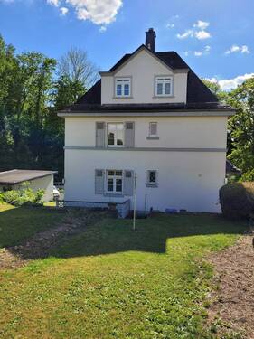 Haus vom Garten - 6 Zimmer Mehrfamilienhaus, Wohnhaus in Weilburg
