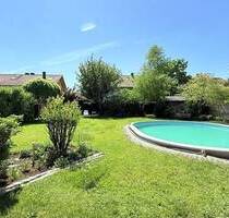 … AIGNER - elegantes Domizil in niveauvoller Umgebung mit großem Salzwasserpool + Baugrundstück ... - Neuötting