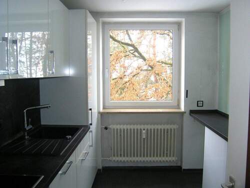 Innenansicht Küche - 3-Zimmer-Eigentumswohnung mit PKW-Stellplatz