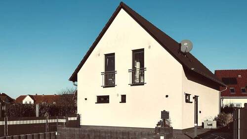 straßenseitige Gebäudeansicht - 4 Zimmer Einfamilienhaus zum Kaufen in Kröpelin