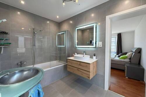 Bad digital eingerichtet - 