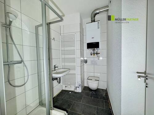 Bad EG - Saniertes Mehrfamilienhaus in Stolberg-Vicht!