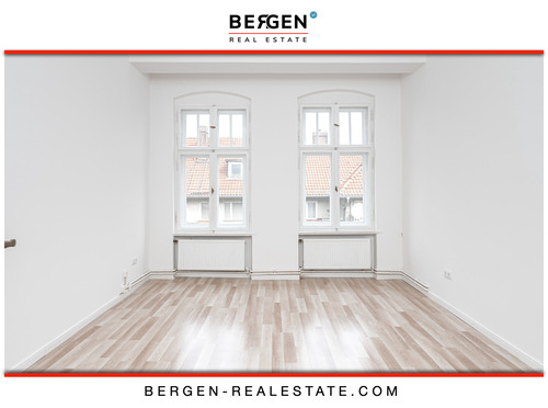 1 - Frisch renovierte, helle 2-Zimmer-Altbauwohnung in Berlin-Tegel