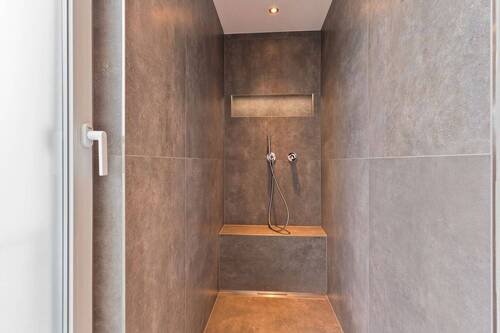 begehbare Dusche im Bad DG - 