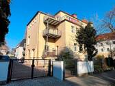 Straßenansicht - Etagenwohnung mit 139,00 m&sup2; in Dresden zum Kaufen