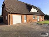 Haus mit Garage - 8 Zimmer Einfamilienhaus in Langenhorn