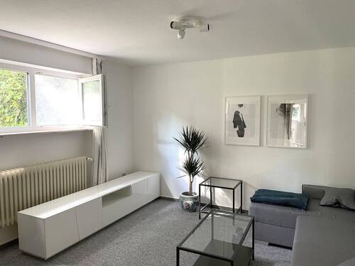 Wohnzimmer - KG - 1 Zimmer Mehrfamilienhaus, Wohnhaus zum Kaufen in Kaiserslautern