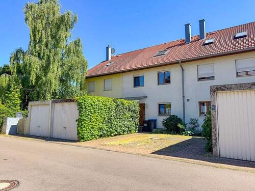 Ihr Traumhaus - 7 Zimmer Reihenmittelhaus zum Kaufen in Taucha