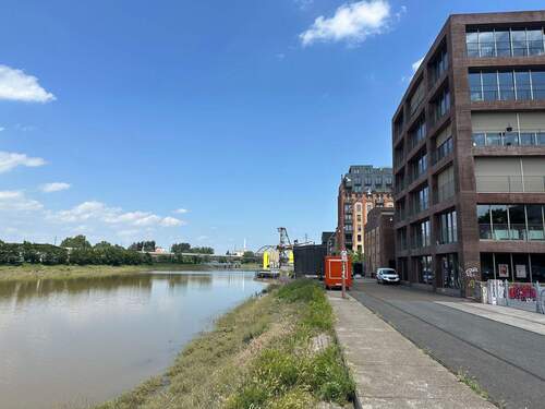 Lage - Gewerbeobjekt (Büro, Produktion, Verkauf) in Mannheim zum Kaufen